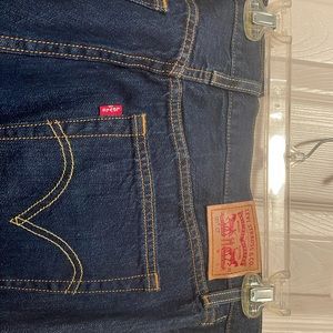 501 Boyfriend Jeans. Purchased but Never worn.